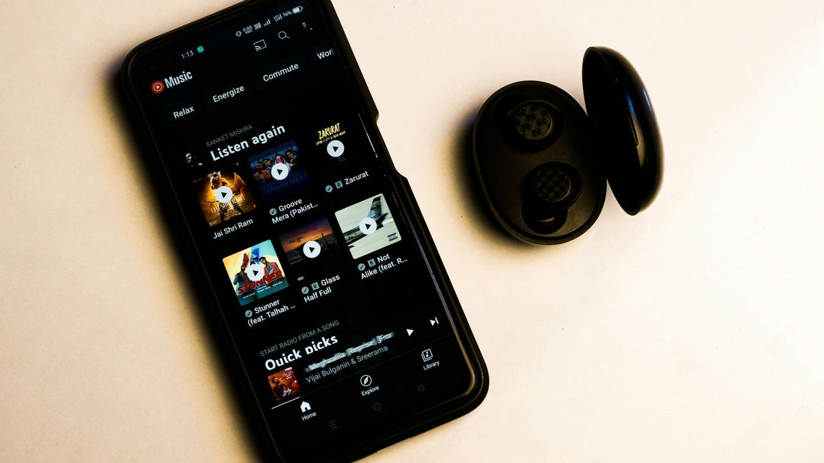 Which Lyrics Speakers Support Apple Music?